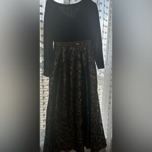 Formal dress, Black and Gold